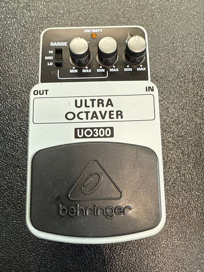 Behringer UO300 3-Mode Octaver Effects Pedal 2010s - Standard (Lightly Loved)